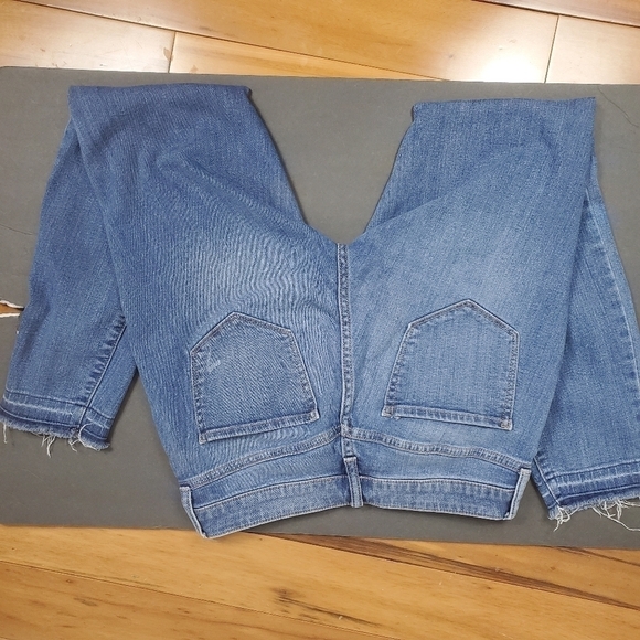 Belle+Sky Skinny Jeans  Distressed Cotton Size 4 - Picture 7 of 11